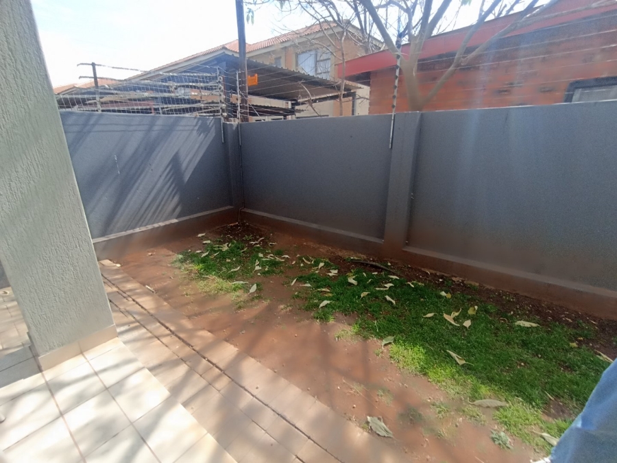 2 Bedroom Property for Sale in Bult West North West